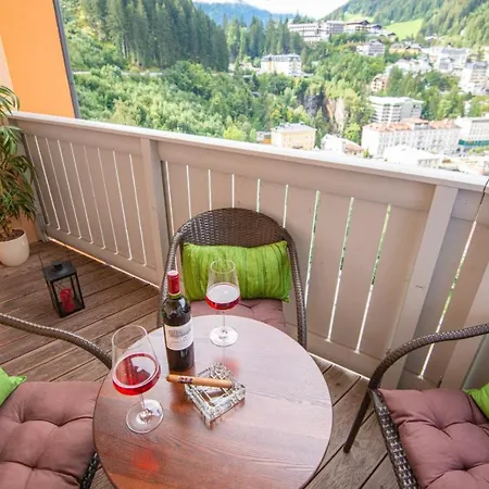 דירה Panorama & Kaiser Franz Josef I Im Schiller באד גסטיין